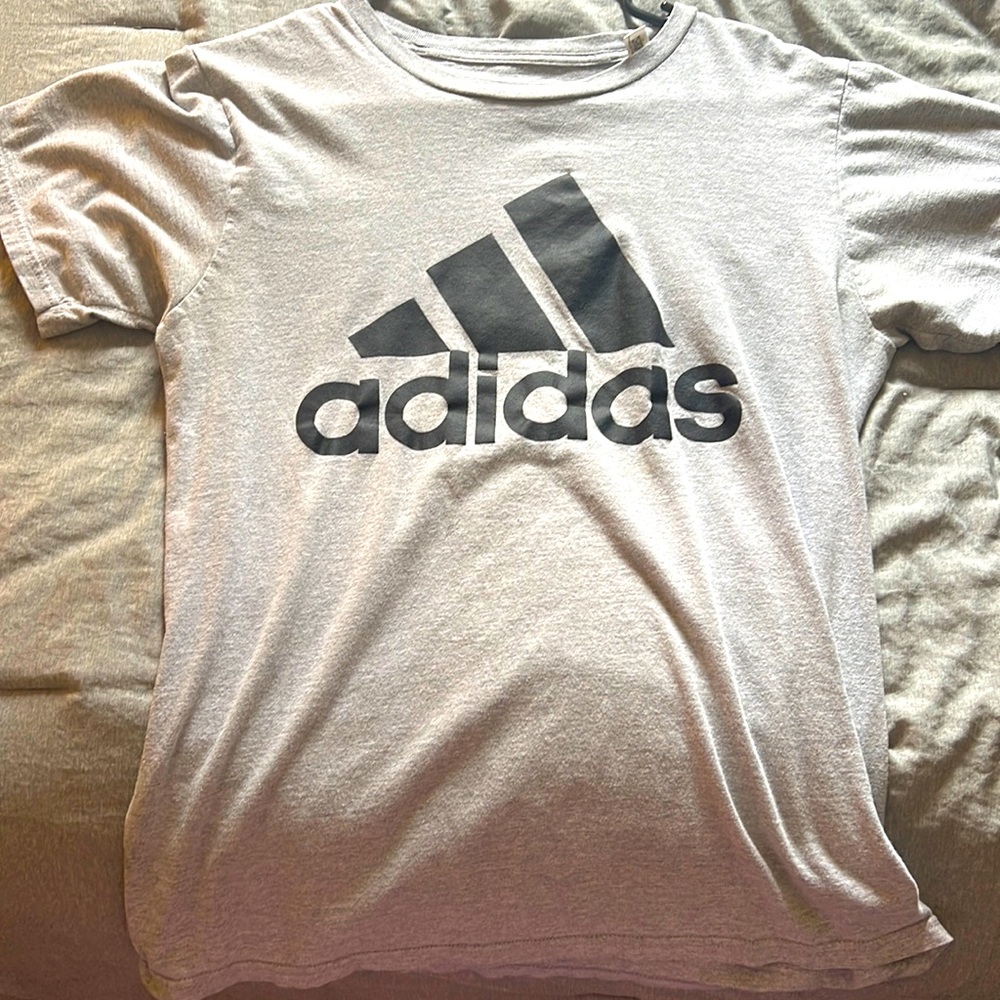 Addis’s mens  T shirt